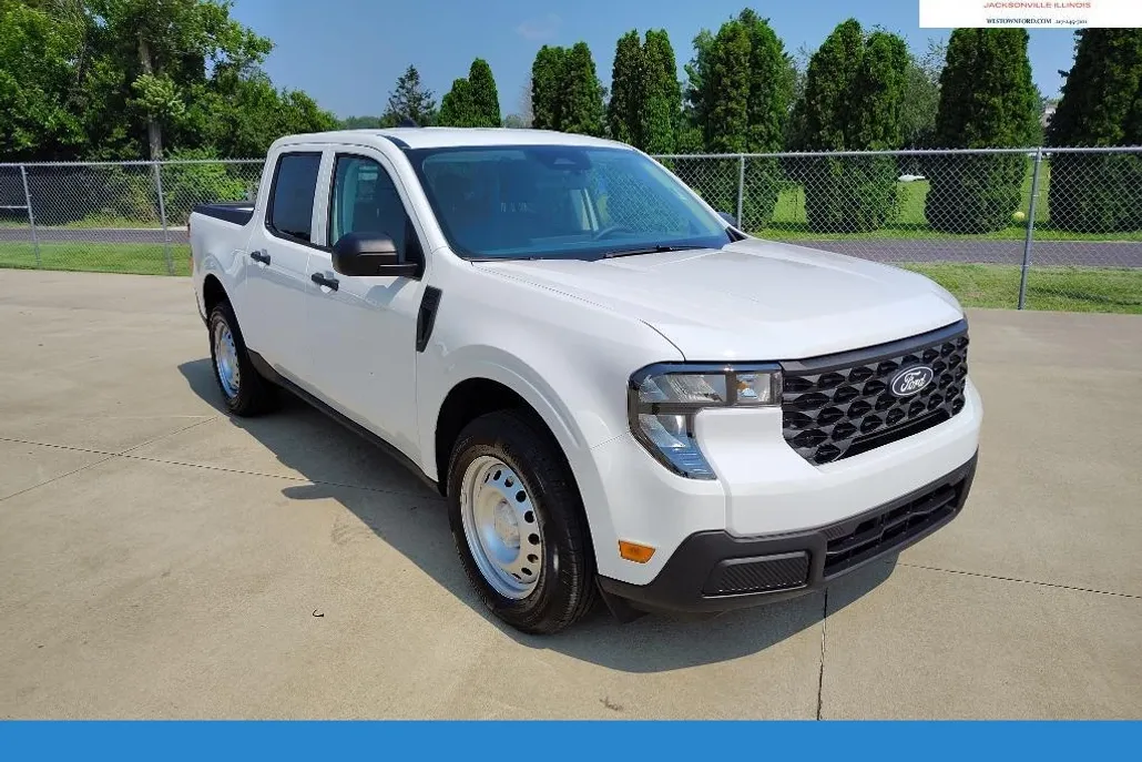 2025 Ford Maverick XL photo 1