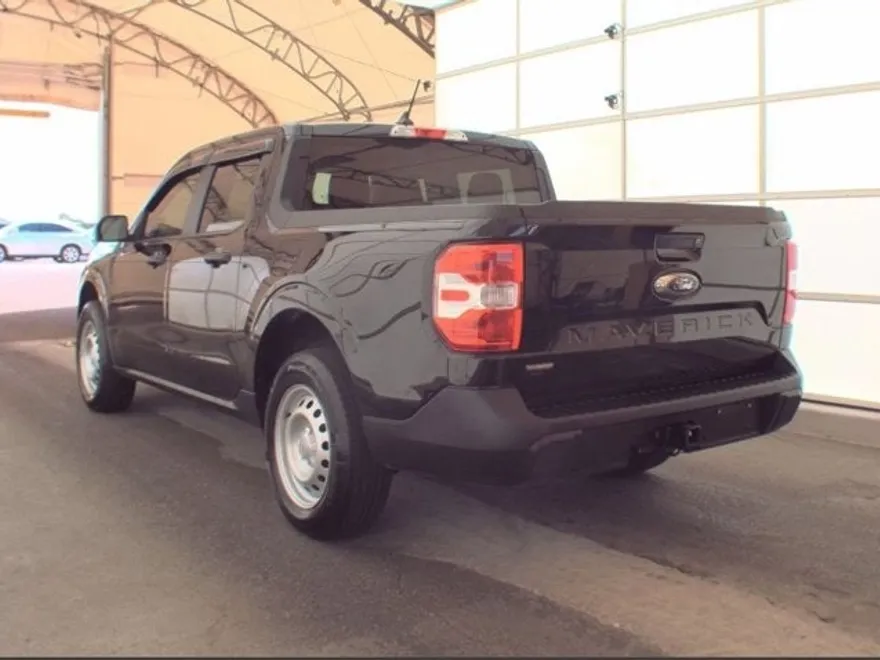 2024 Ford Maverick XL photo 1