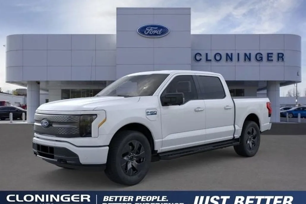 2025 Ford F-150 Lightning photo 1
