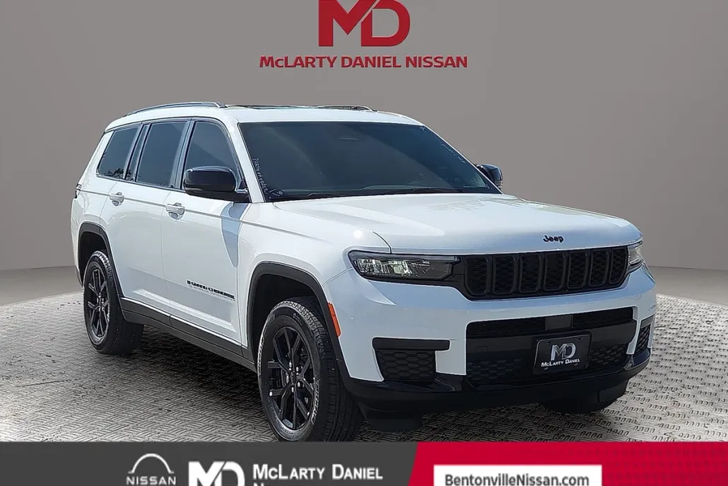 2025 Jeep Grand Cherokee Altitude X photo 1