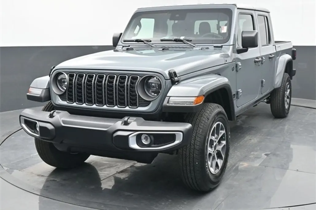 2025 Jeep Gladiator Sport photo 1