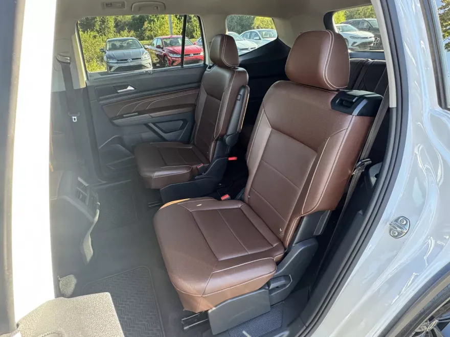 2022 Volkswagen Atlas V6 SEL R-Line photo 1