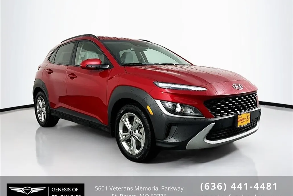 2022 Hyundai Kona SEL photo 1