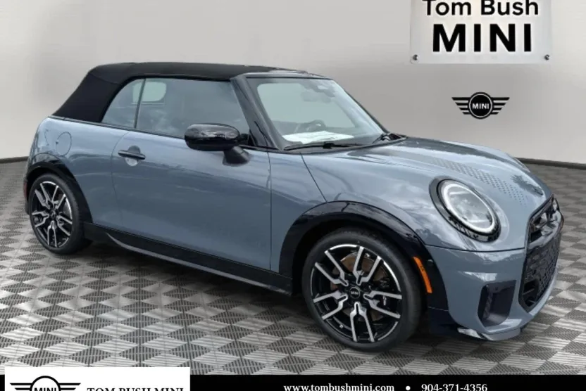 2026 Mini Cooper S Iconic photo 1