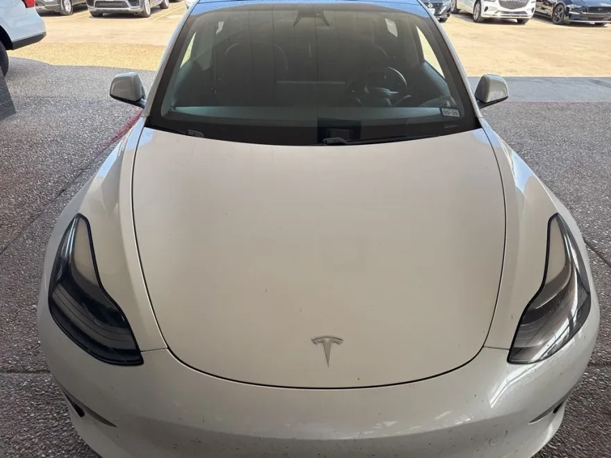 2021 Tesla Model 3 Standard Range Plus photo 1