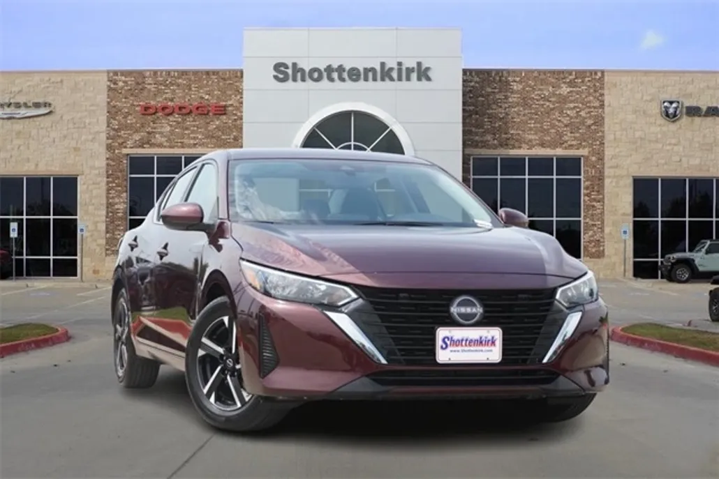 2025 Nissan Sentra SV photo 1