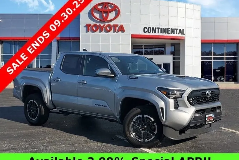 2025 Toyota Tacoma TRD Sport photo 1