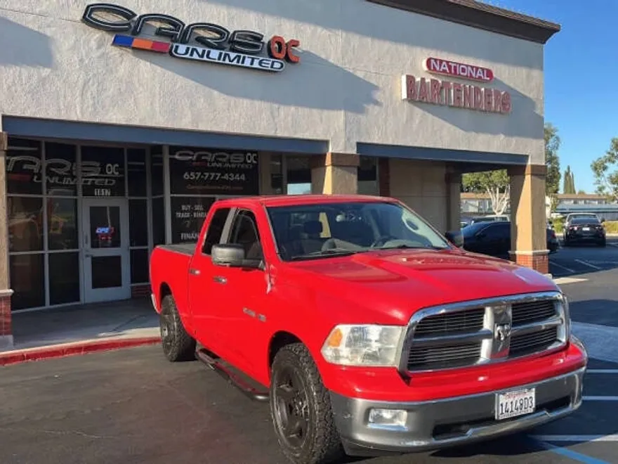 2010 Dodge Ram SLT photo 1