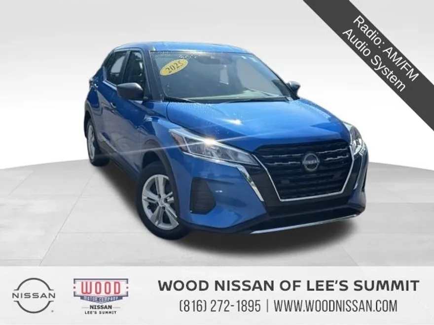 2025 Nissan Kicks Play S photo 1