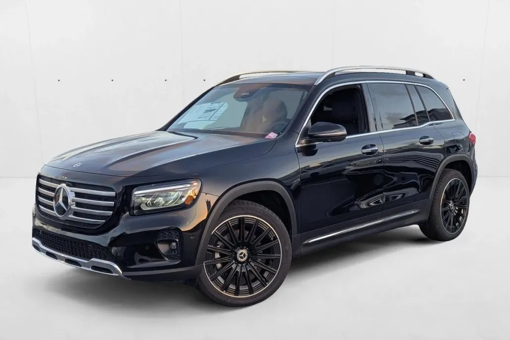 2025 Mercedes Benz GLB 250 photo 1