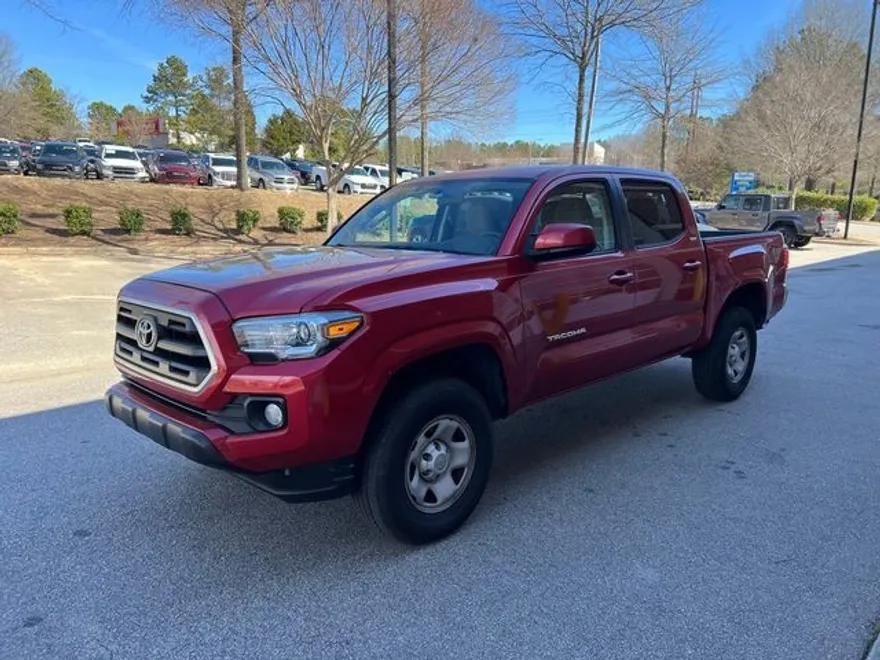 2016 Toyota Tacoma SR5 V6 photo 1