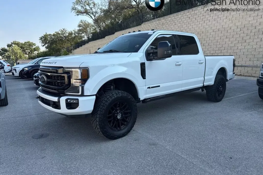 2021 Ford F-250 Lariat photo 1