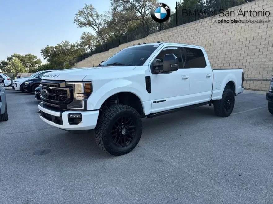 2021 Ford F-250 Lariat photo 1