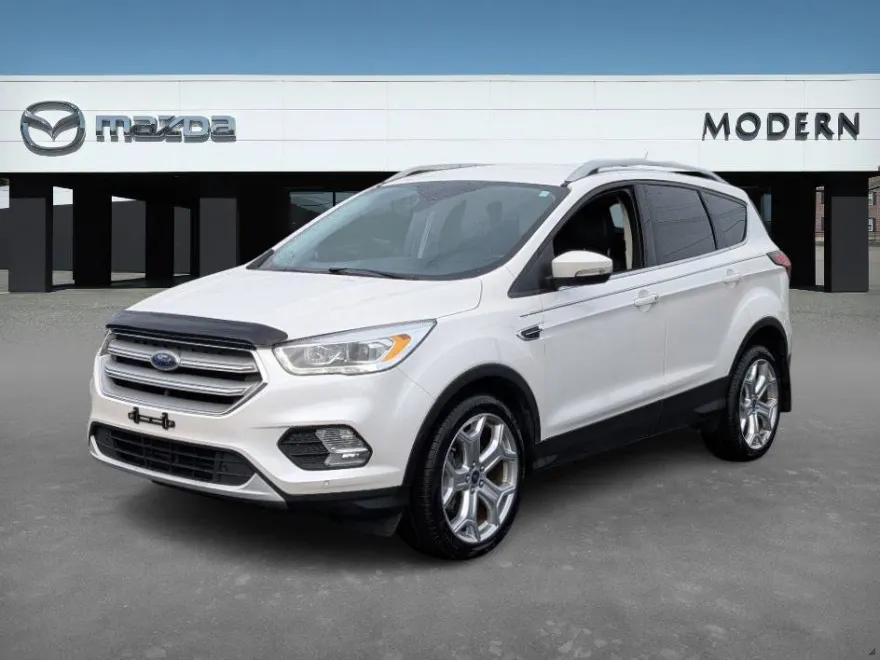 2019 Ford Escape Titanium photo 1