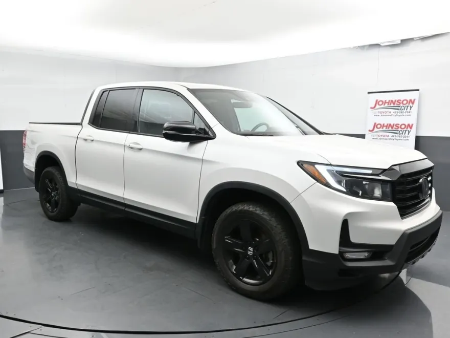 2023 Honda Ridgeline Black Edition photo 1