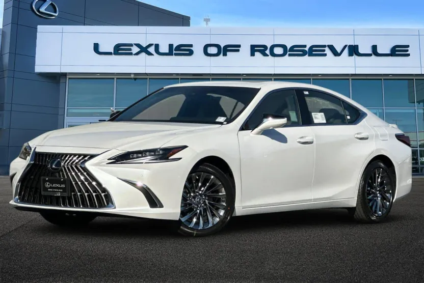 2025 Lexus ES 300h Luxury photo 1