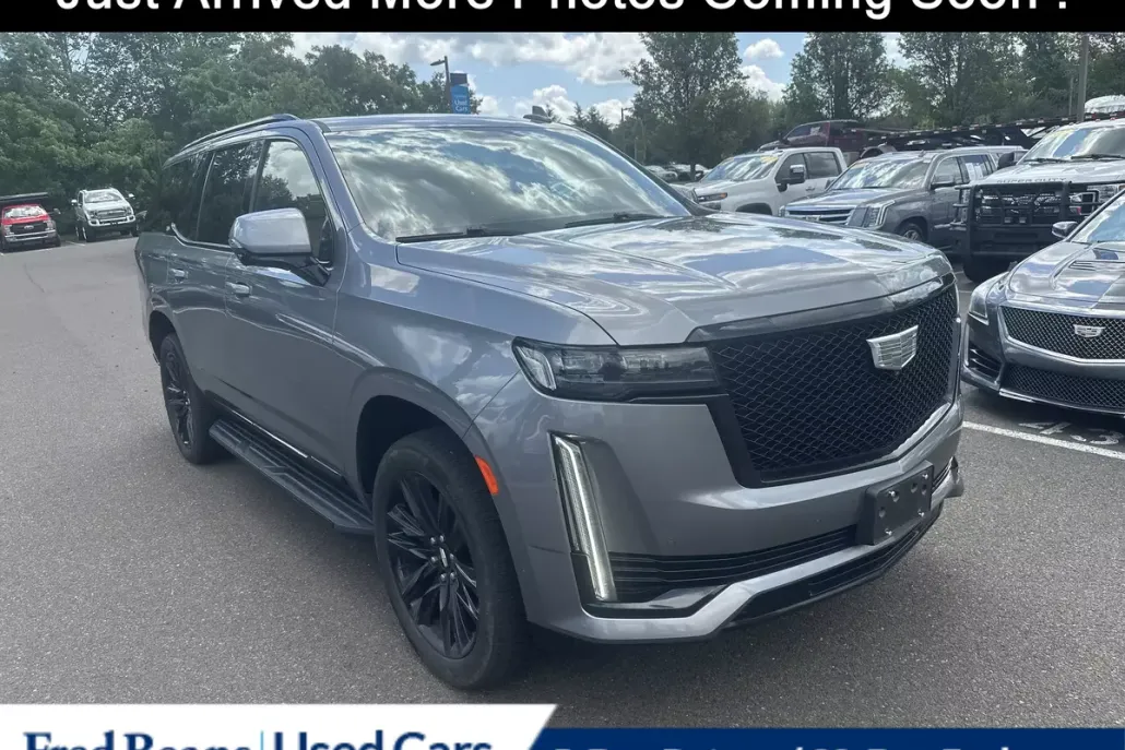 2021 Cadillac Escalade Sport photo 1