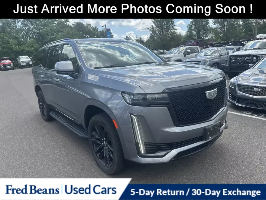 2021 Cadillac Escalade Sport photo 1