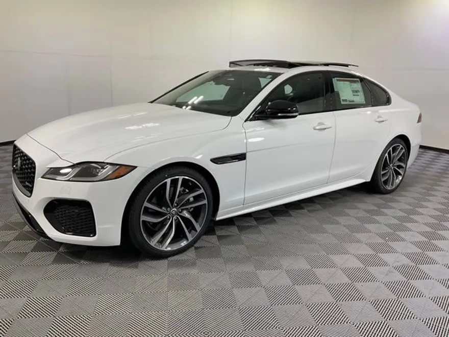 2024 Jaguar XF P300 R-Dynamic SE photo 1