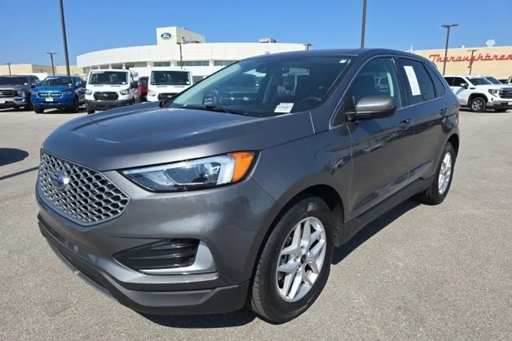 2024 Ford Edge SEL photo 1