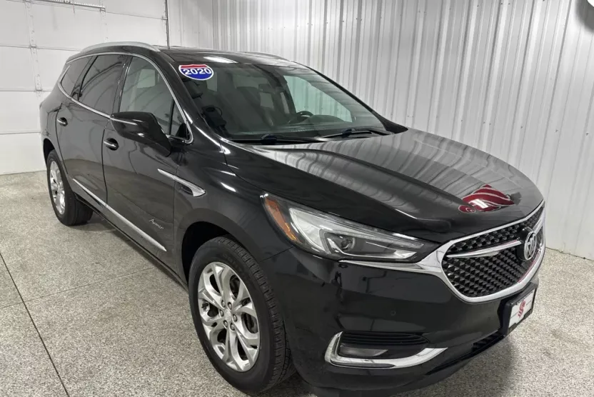2020 Buick Enclave Avenir photo 1