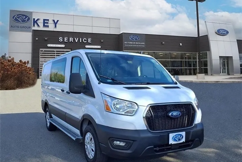 2022 Ford Transit photo 1