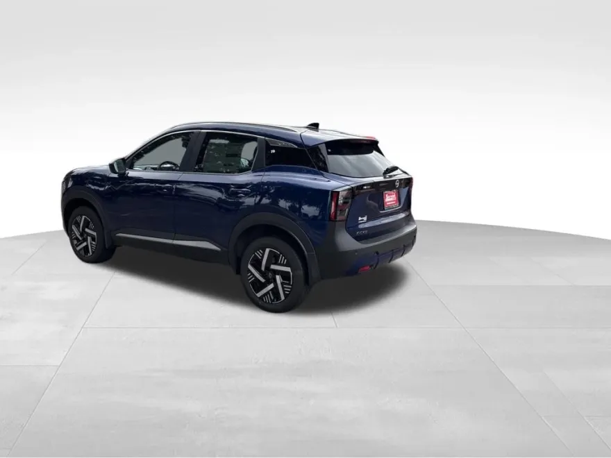 2026 Nissan Kicks SV photo 1