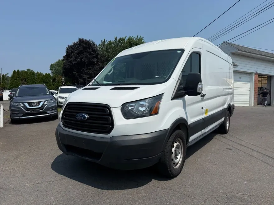 2019 Ford Transit Van photo 1
