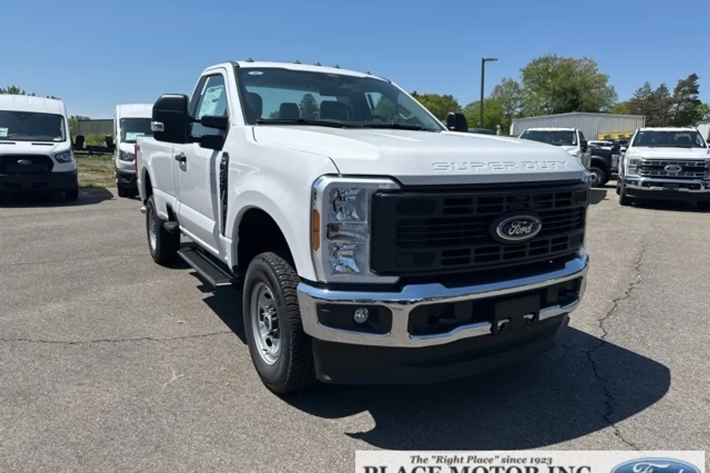 2025 Ford F-250 photo 1