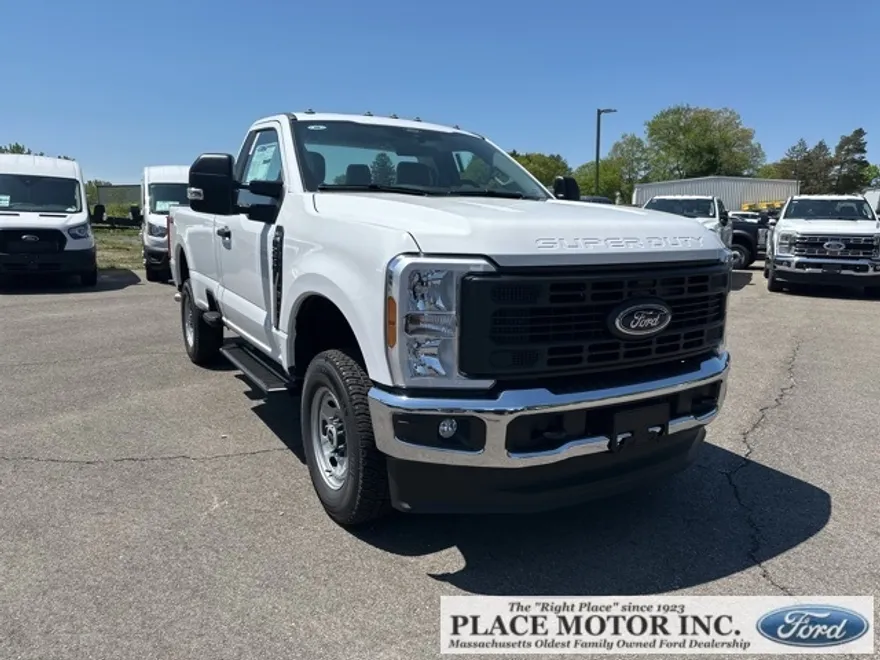 2025 Ford F-250 photo 1