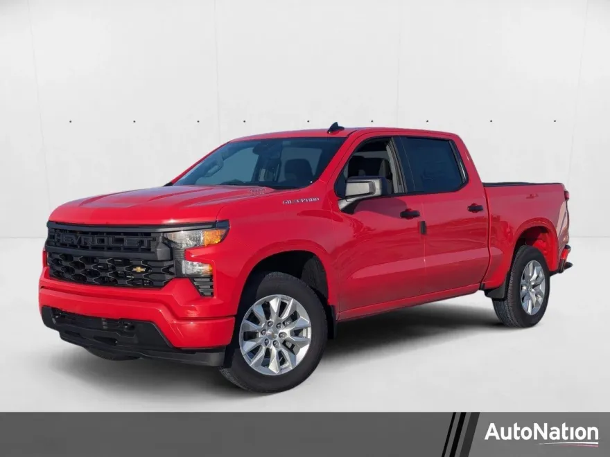 2025 Chevrolet Silverado 1500 Custom photo 1