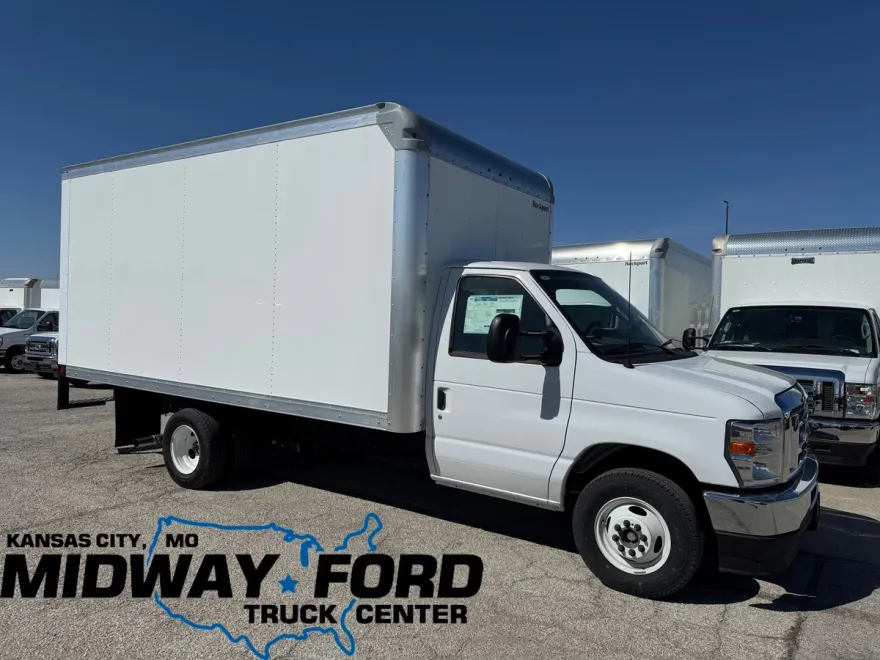 2025 Ford E-350 photo 1