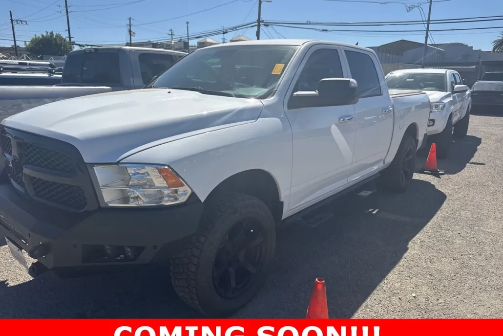 2015 Ram 1500 SLT photo 1