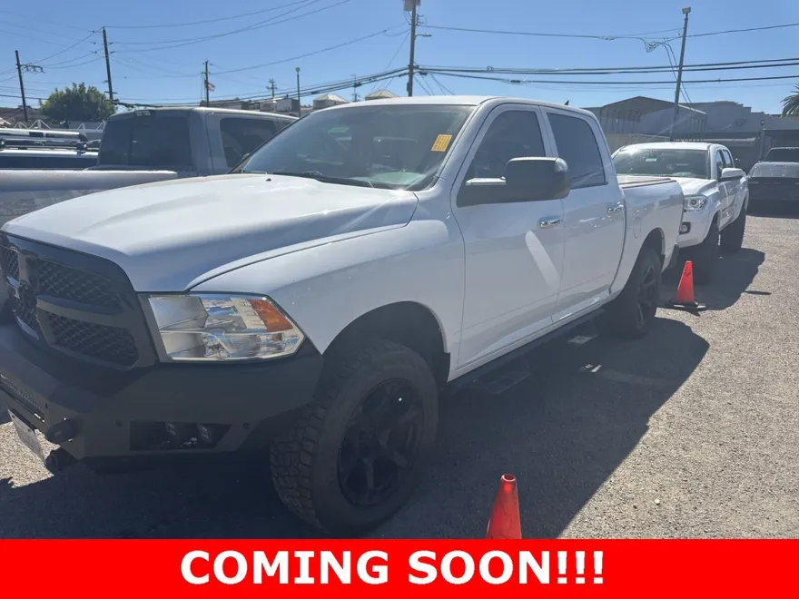 2015 Ram 1500 SLT photo 1