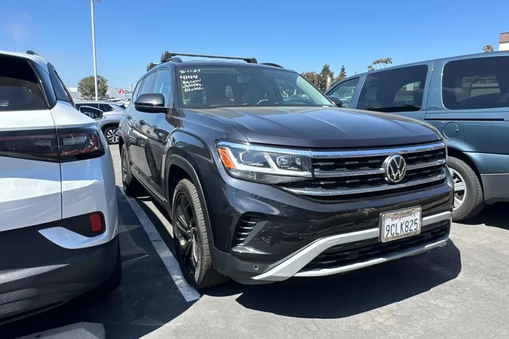 2022 Volkswagen Atlas SE Technology photo 1