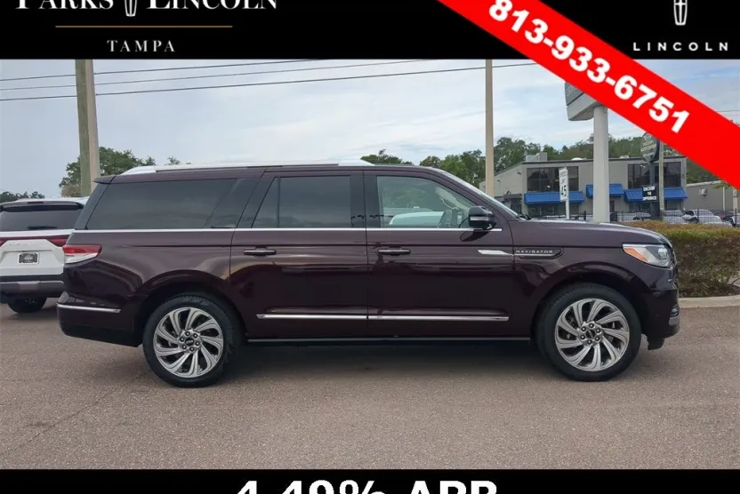 2024 Lincoln Navigator L Reserve photo 1