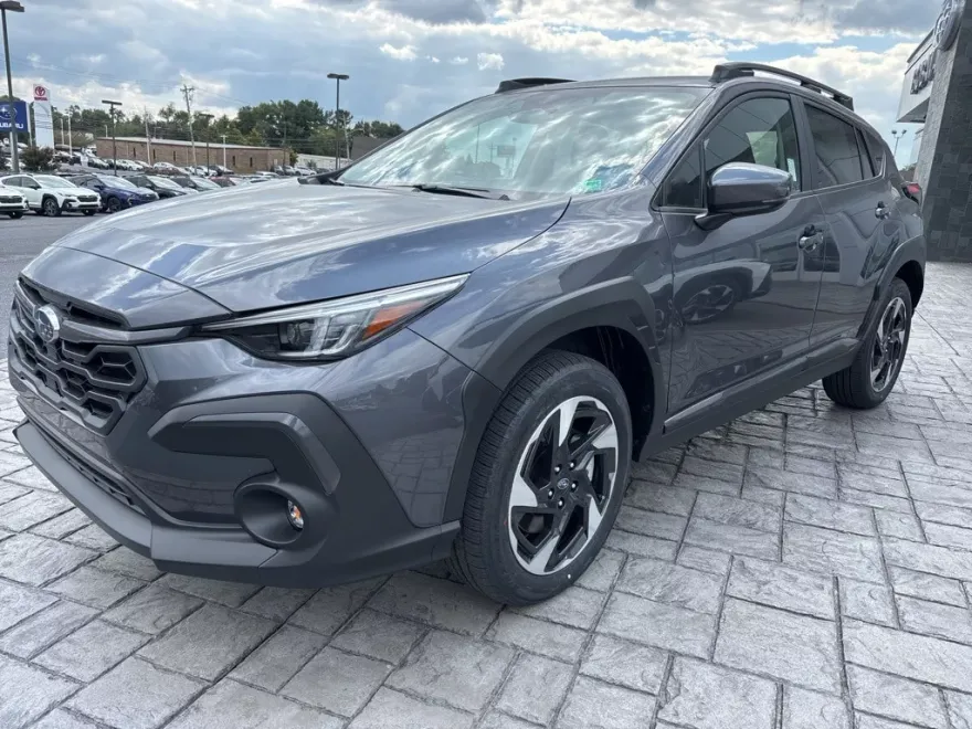 2025 Subaru Crosstrek Limited photo 1