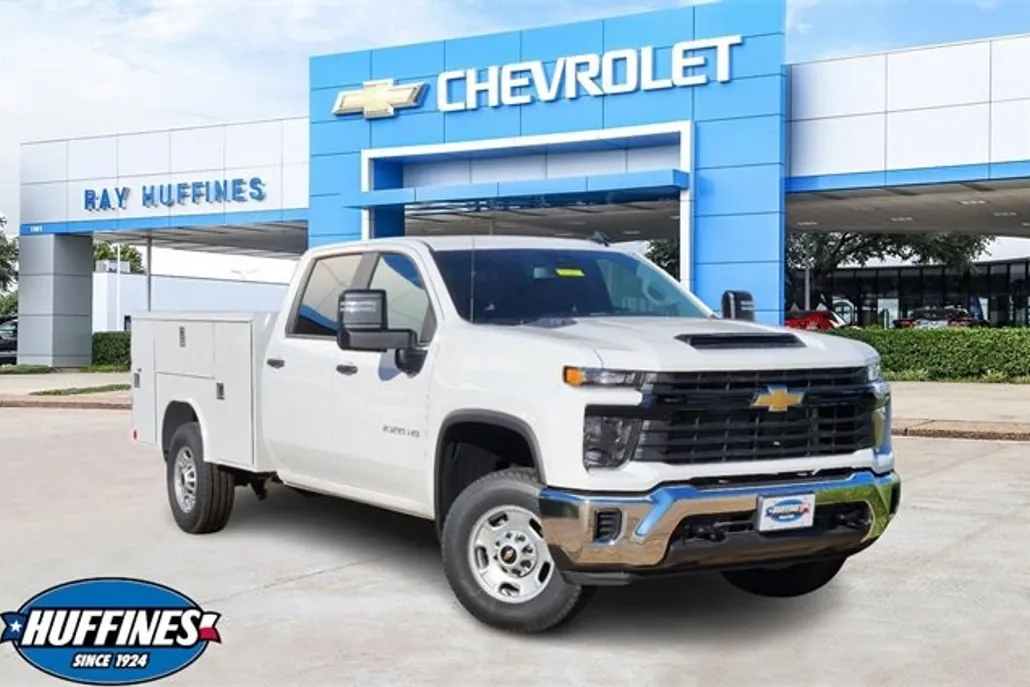 2024 Chevrolet Silverado 2500HD photo 1