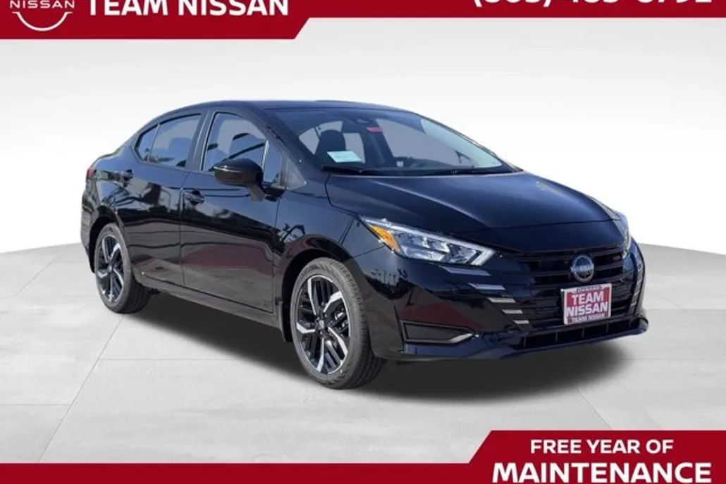 2025 Nissan Versa SR photo 1