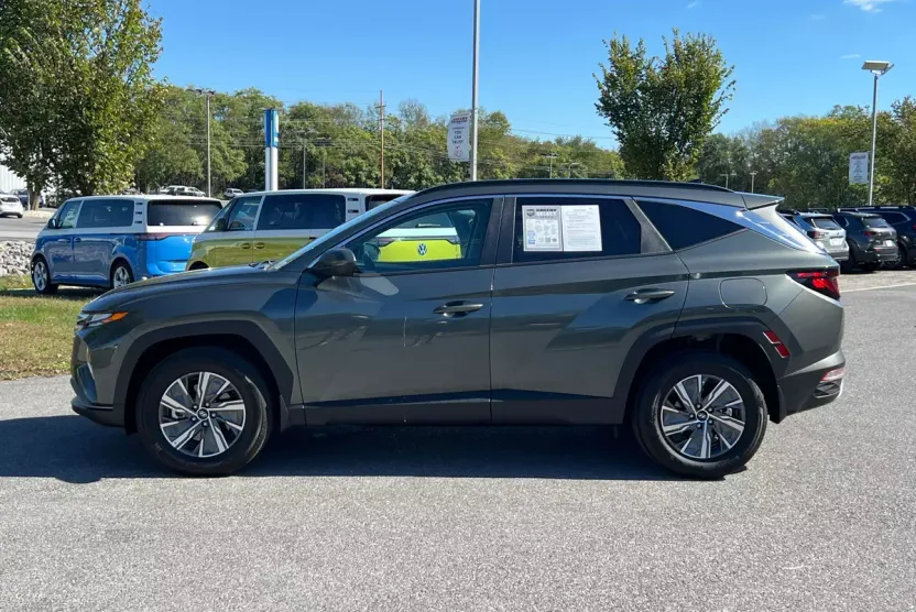 2024 Hyundai Tucson Hybrid Blue photo 1