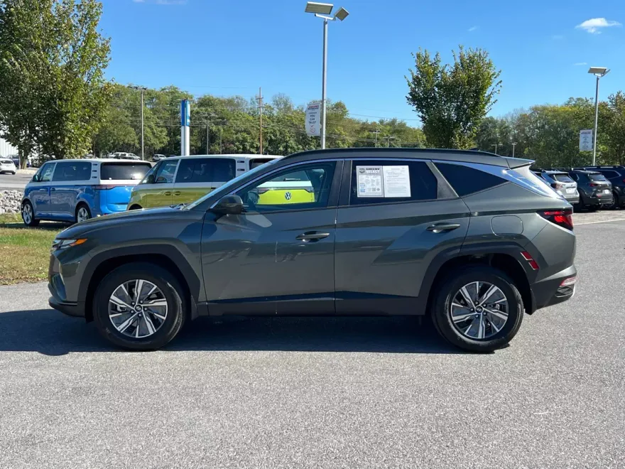 2024 Hyundai Tucson Hybrid Blue photo 1