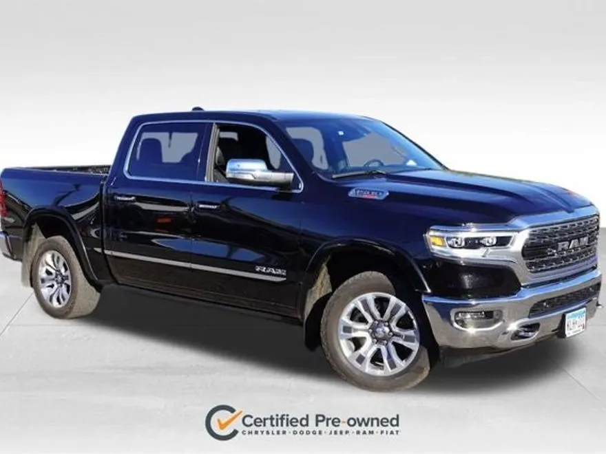 2022 Ram 1500 Limited photo 1