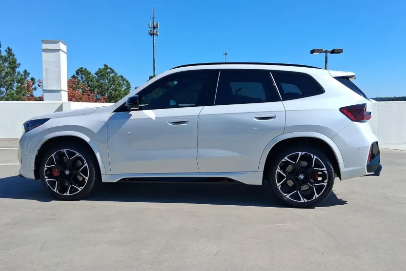 2024 Bmw X1 M35i photo 1