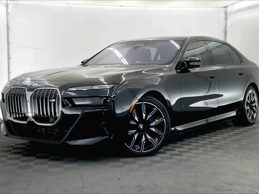 2024 Bmw i7 M70 photo 1