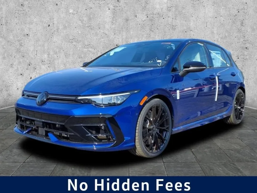 2025 Volkswagen Golf R photo 1