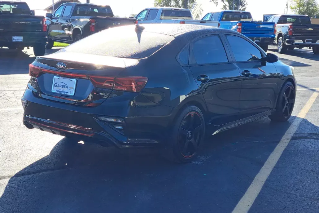 2021 Kia Forte GT photo 1