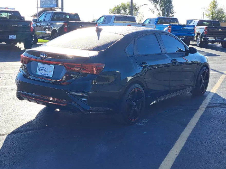 2021 Kia Forte GT photo 1
