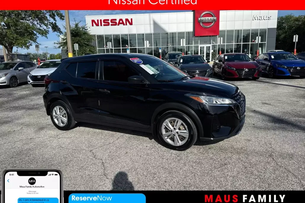 2022 Nissan Kicks S photo 1