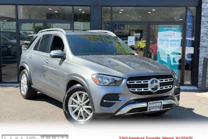 2024 Mercedes Benz GLE 450e 4MATIC photo 1