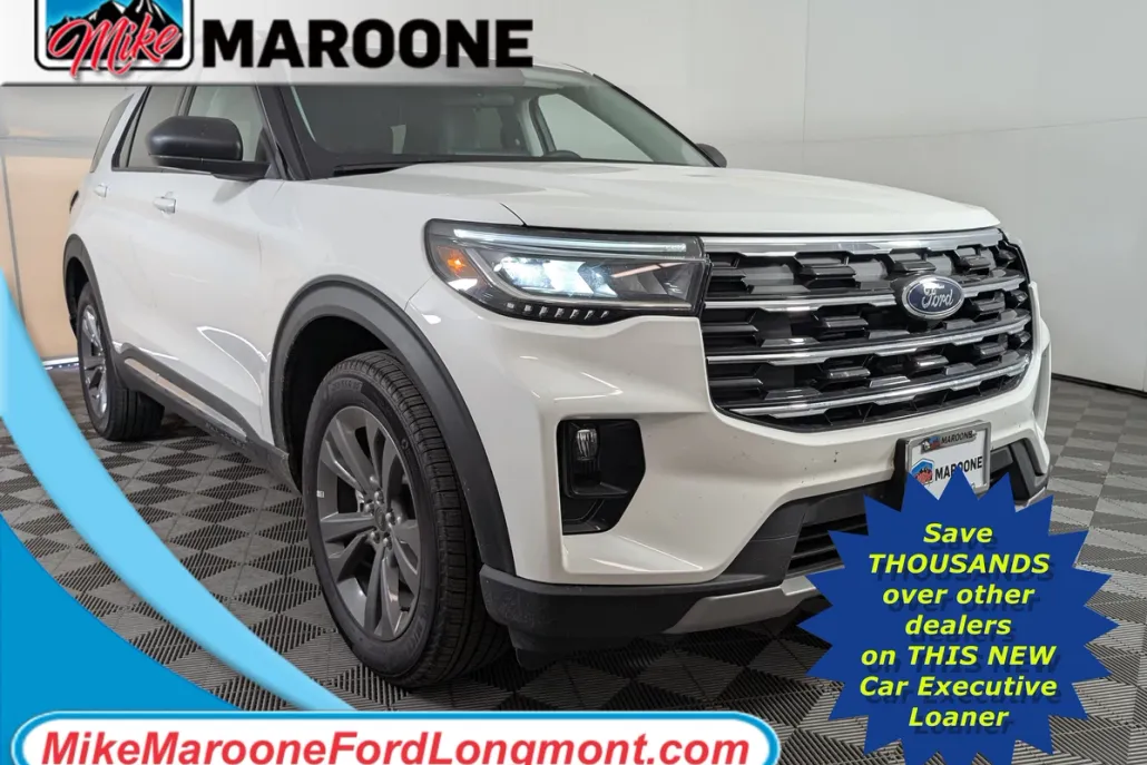 2025 Ford Explorer photo 1